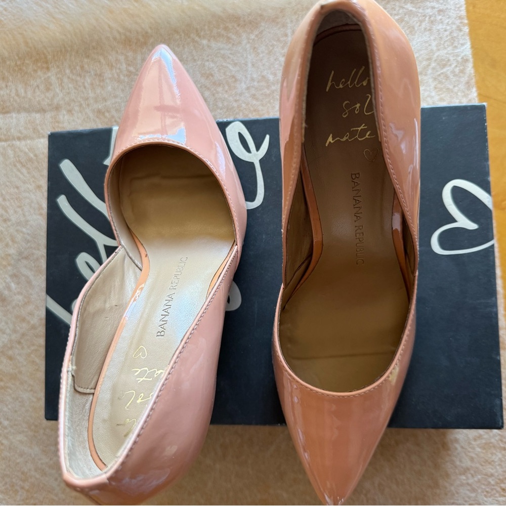 Banana Republic Pink Heeled Shoes Elegant Design